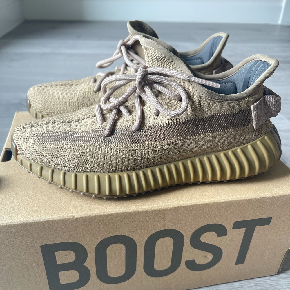 EARTH YEEZY BOOST 350 V2